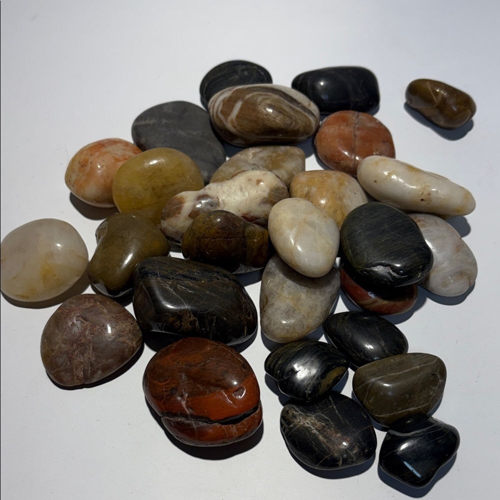 Assorted Polished Stones - Picture 2 of 8
